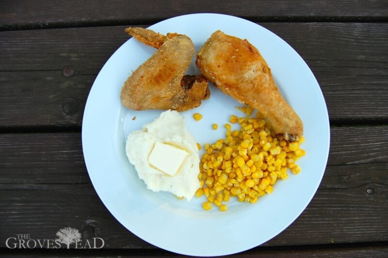 Pan-fried chicken dinner